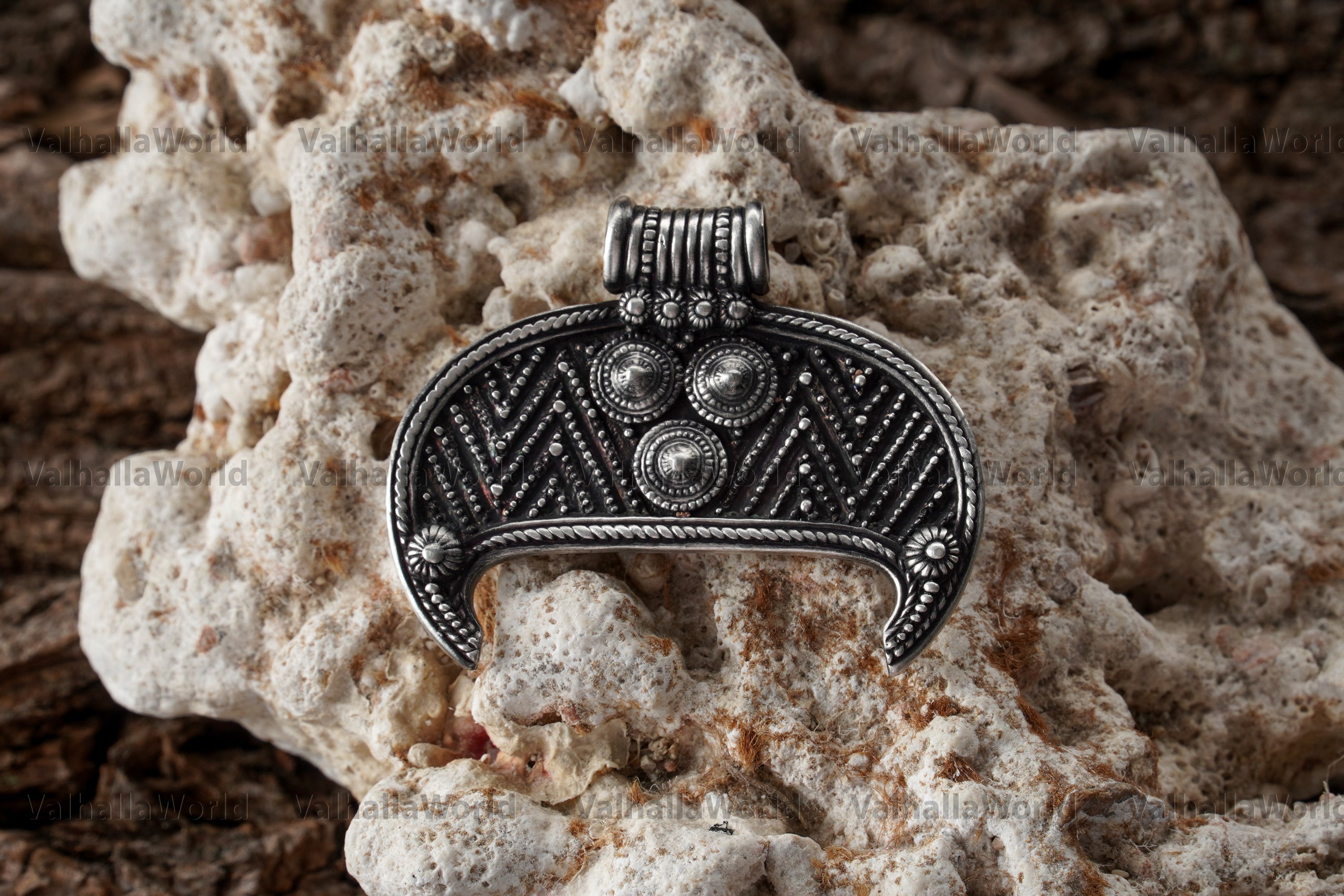 Lunula Slavic Pendant - Valhallaworld