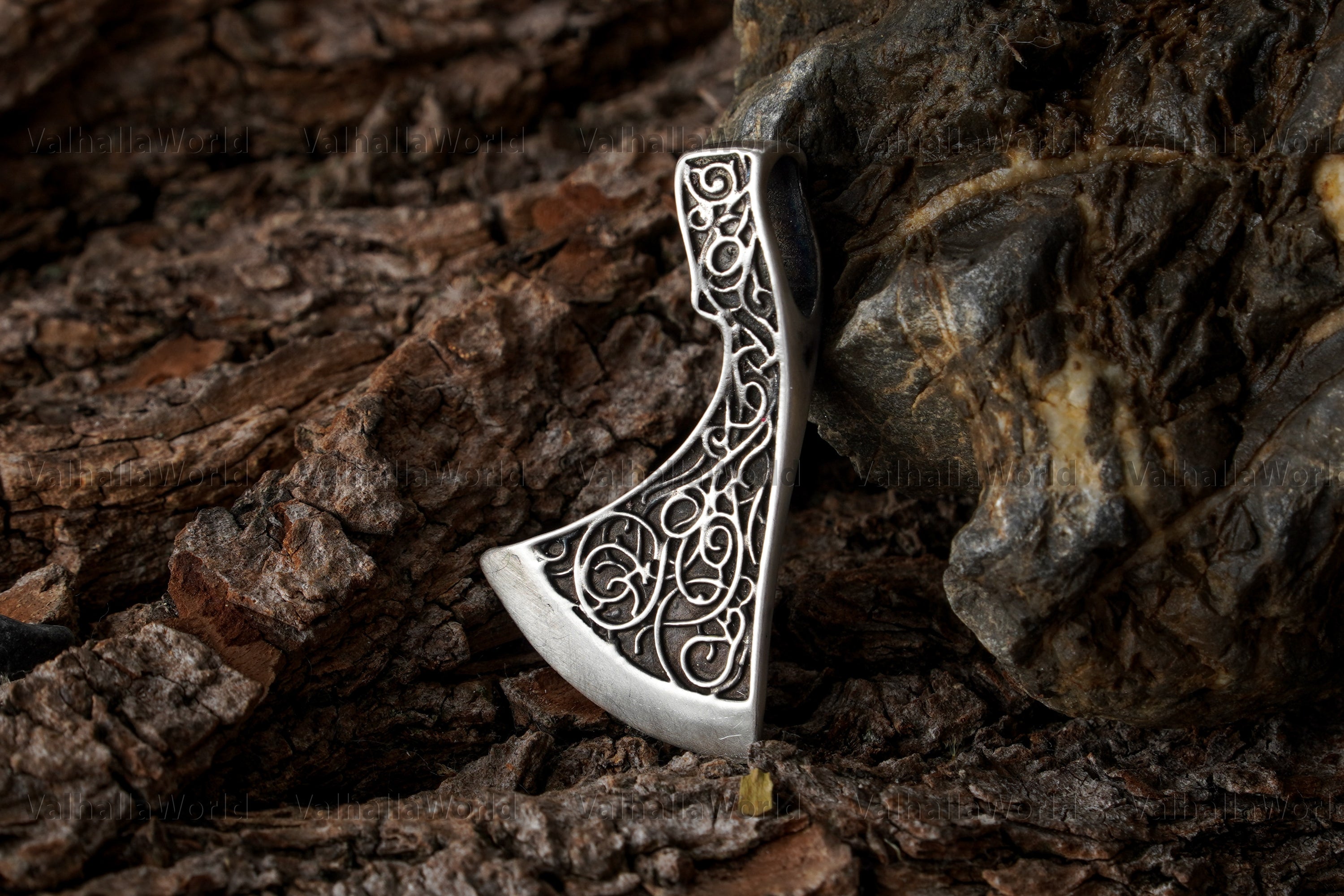 Perun Axe Pendant - Valhallaworld
