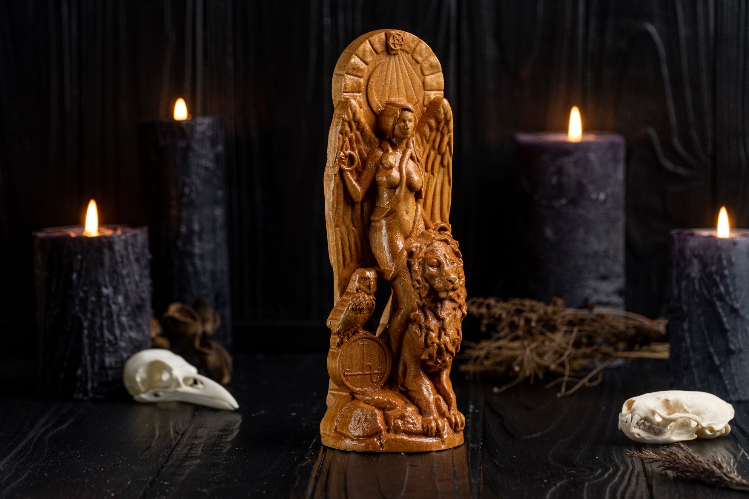 Lilith altar statue