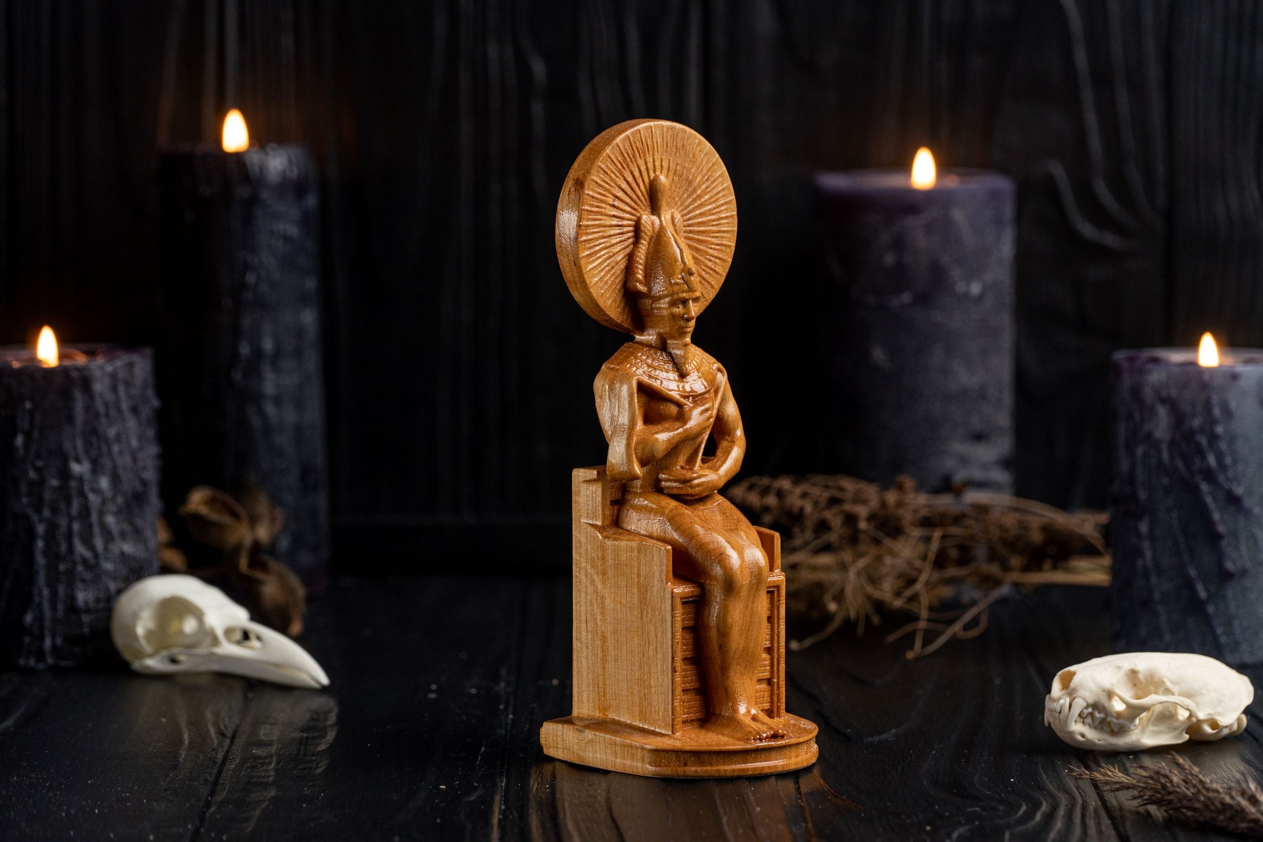 Egyptian altar statues