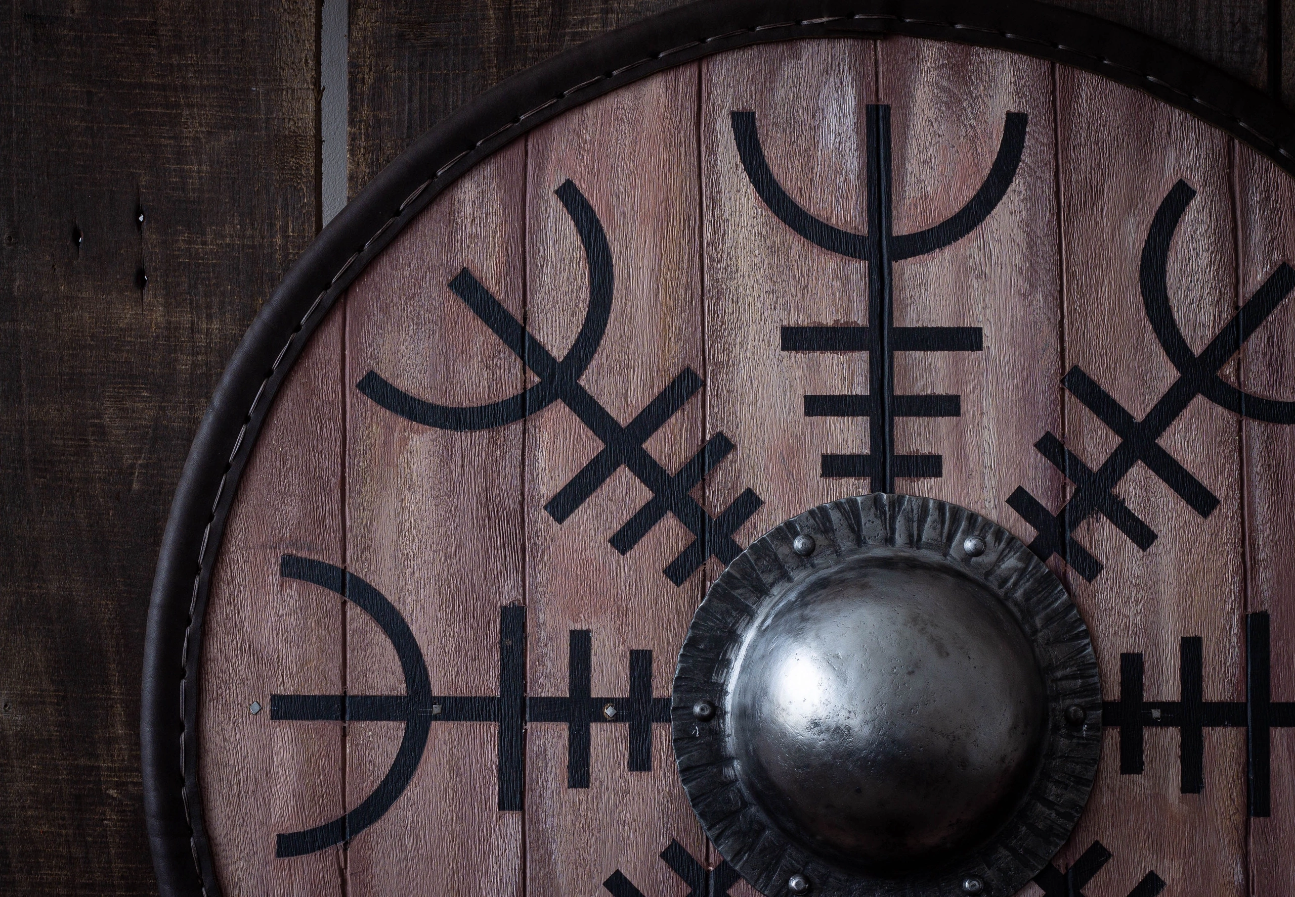 Viking shield "Helm of Awe"