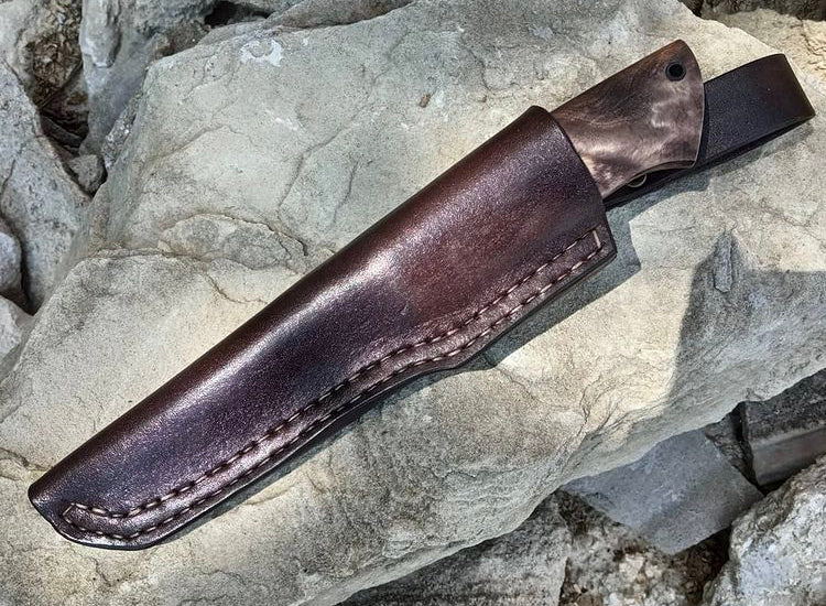 Forged engraved knife - Valhallaworld