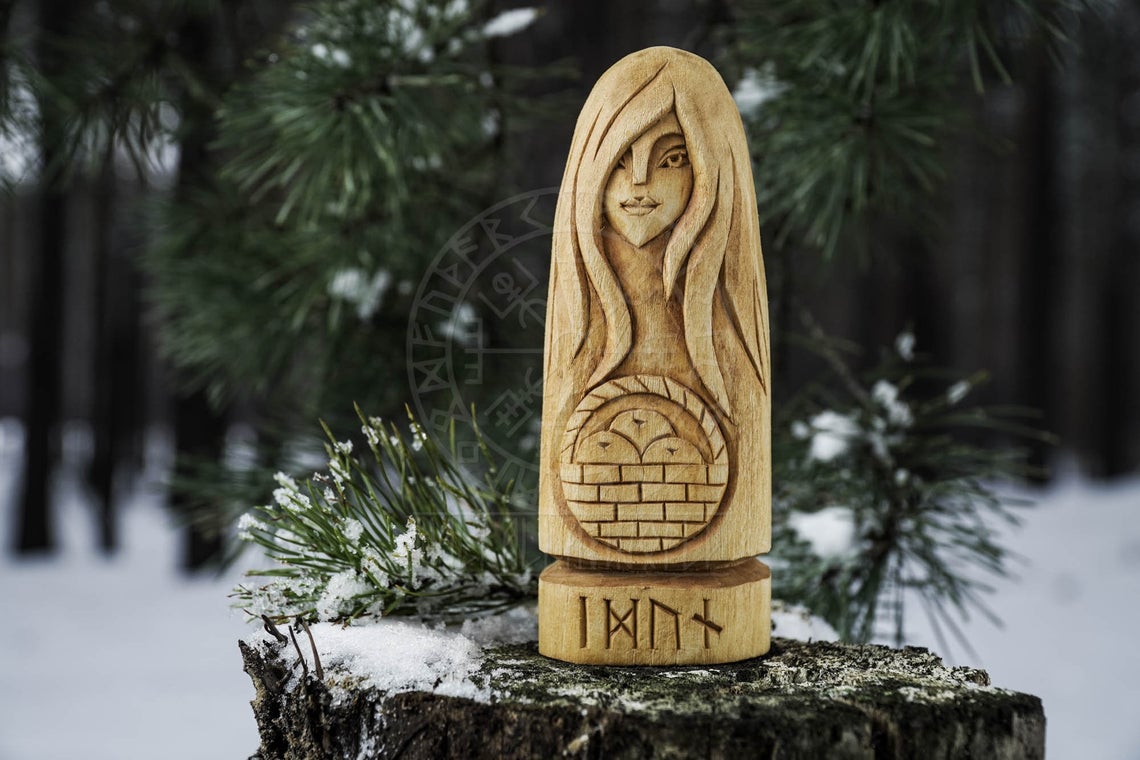 CUSTOM GOD statue - Valhallaworld