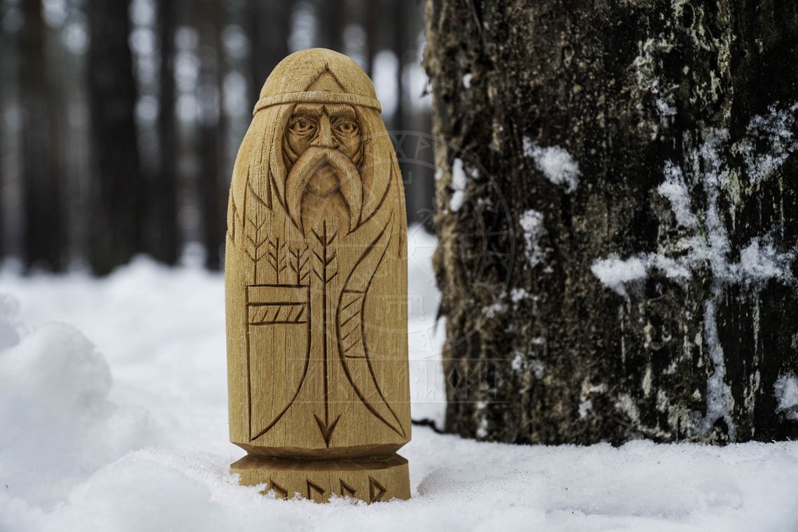 Ullr figurine