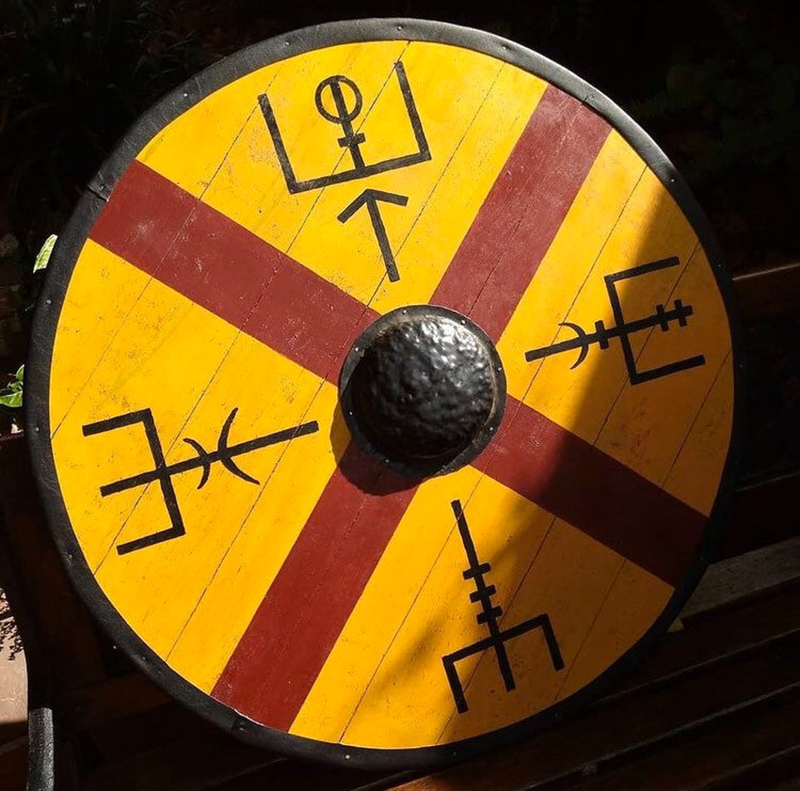 Vegvisir viking shield