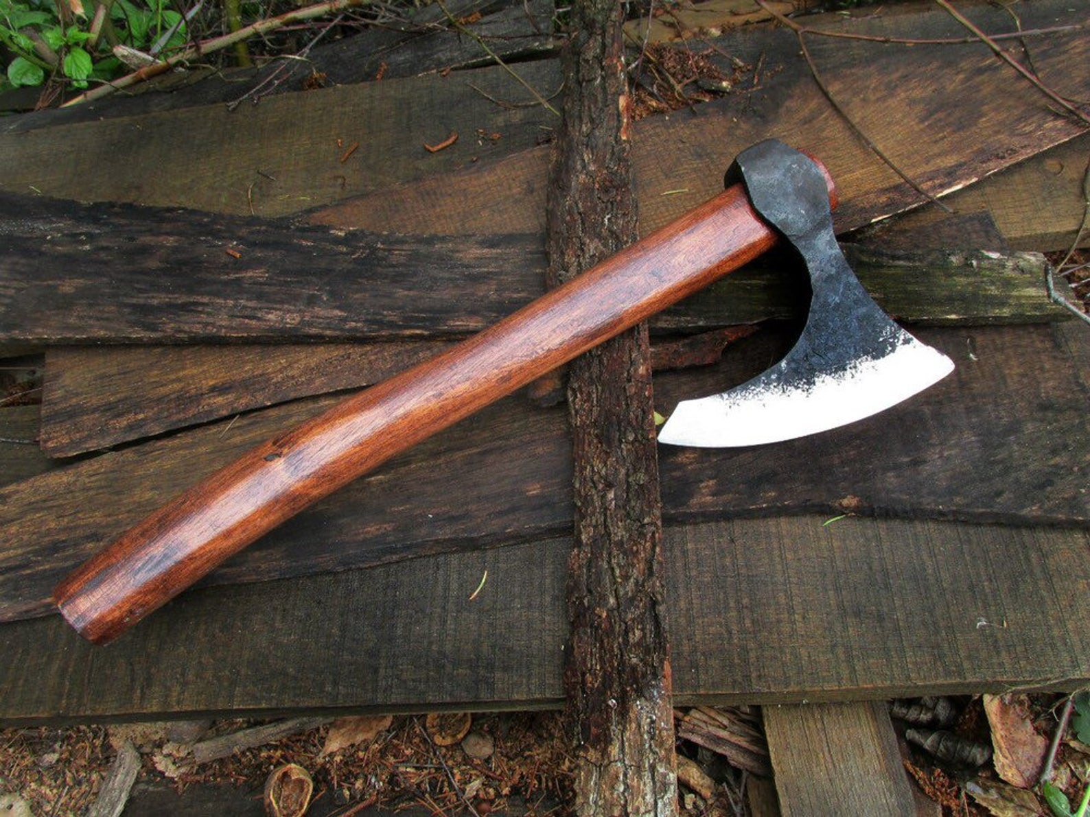 Axe throwing