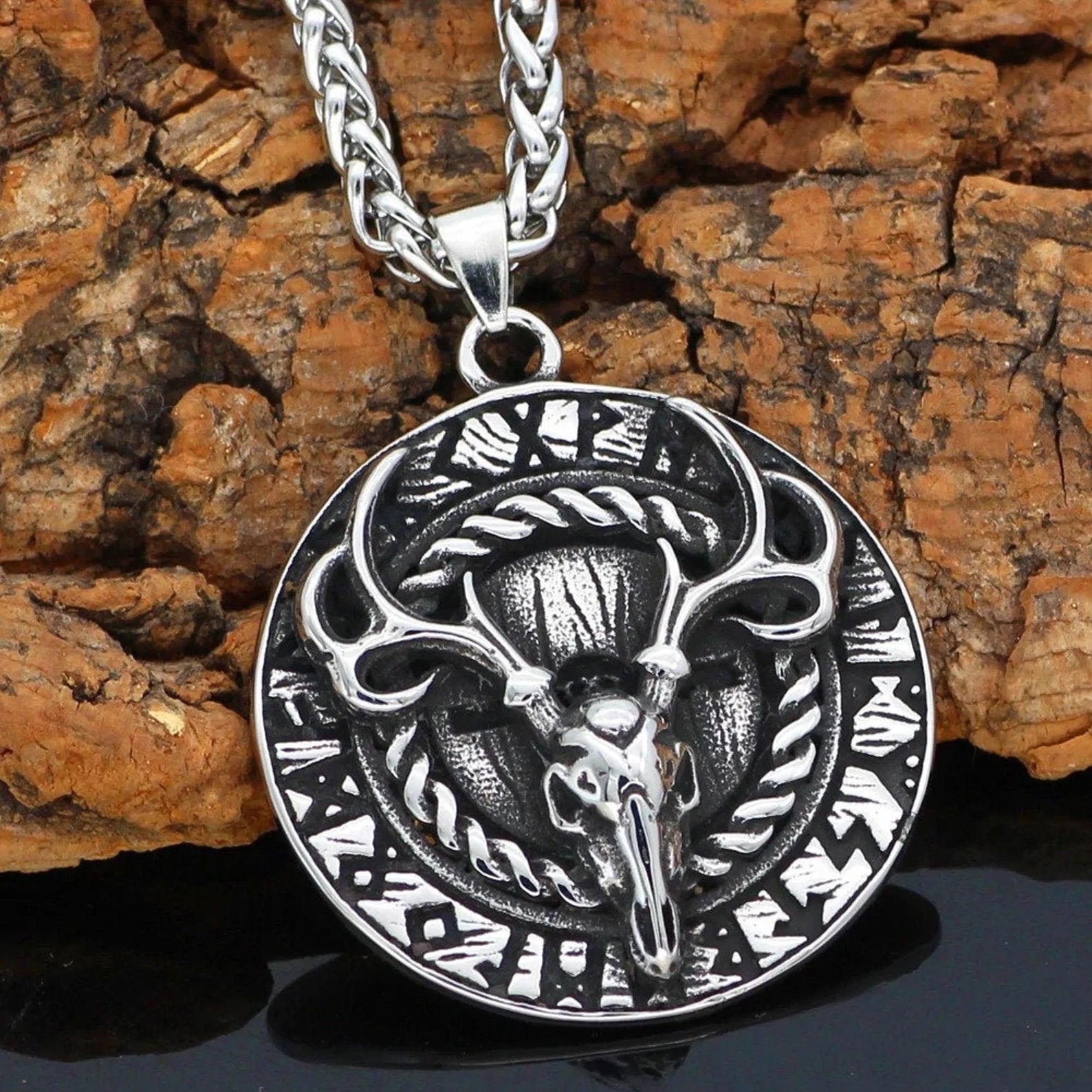 Runic Deer Norse Necklace • 5-7 days delivery within USA