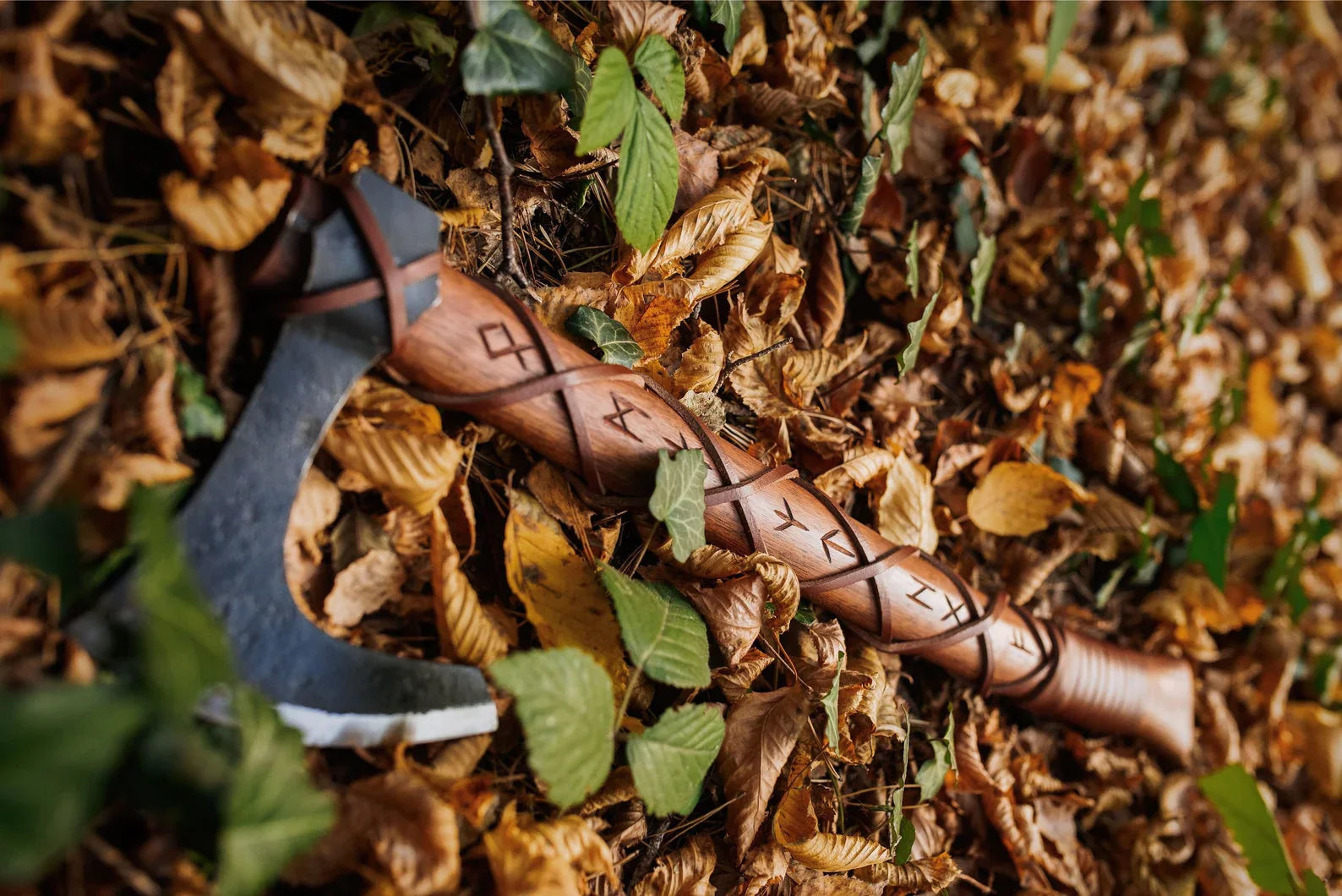 Small Ragnar axe • 5-7 days delivery guarantee