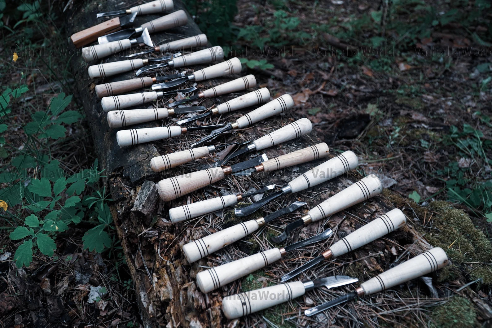 Gouges for wood carving