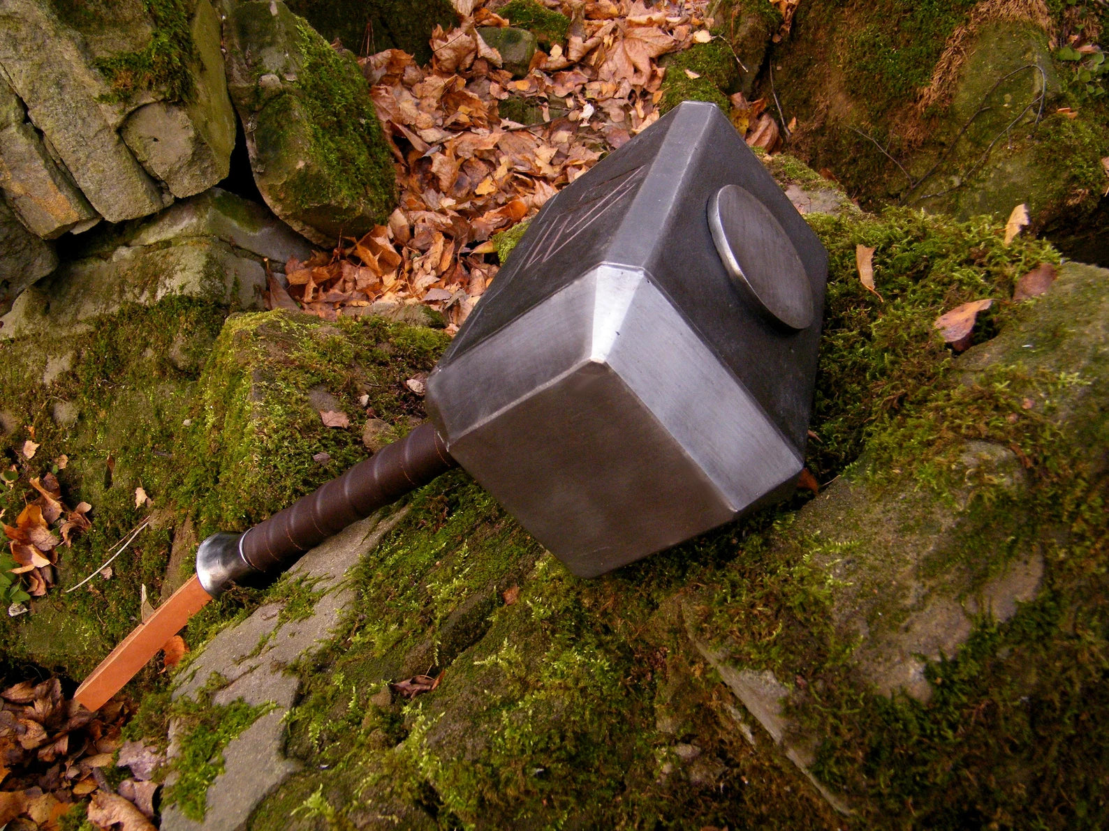 Forged Valknut Hammer