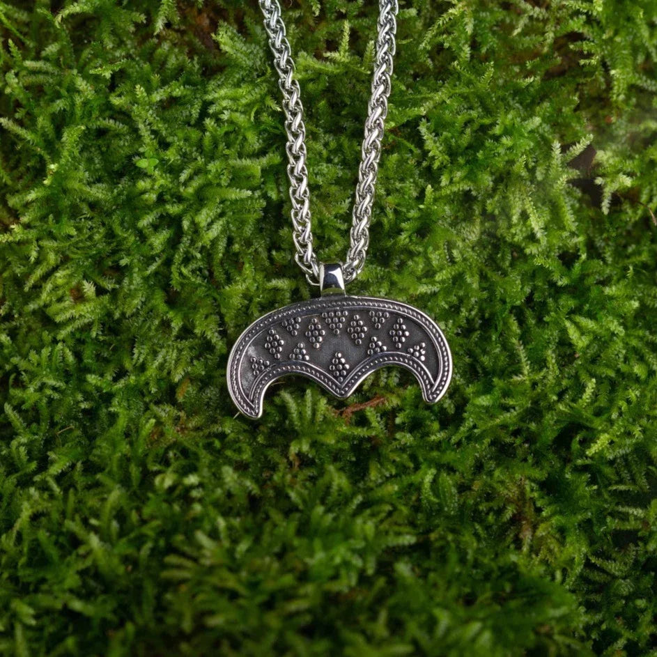 Slavic Lunula necklace • 5-7 days delivery guarantee