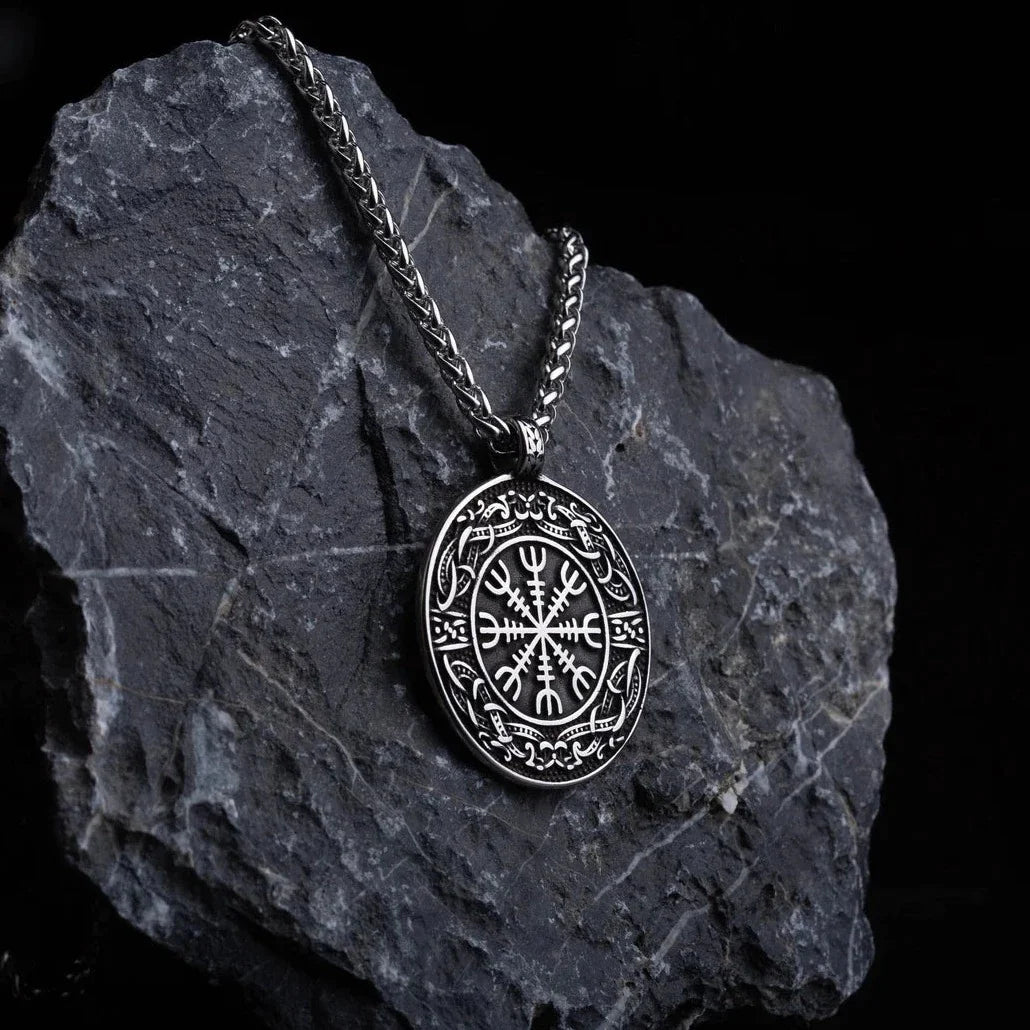 Helm of Awe necklace • 5-7 days delivery guarantee