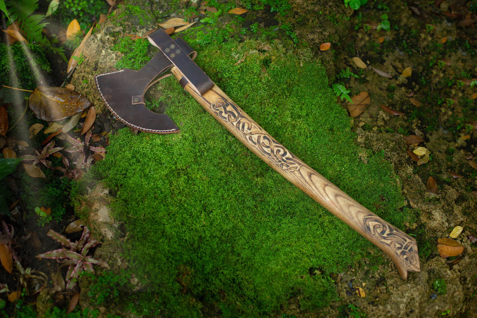 Engraved Norse axe• 5-7 days delivery guarantee