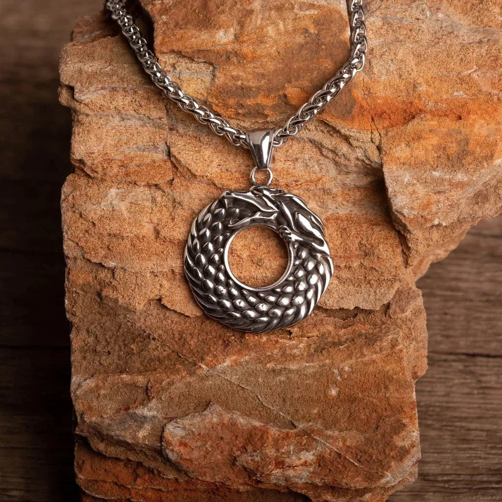 Ouroboros necklace • 5-7 days delivery guarantee