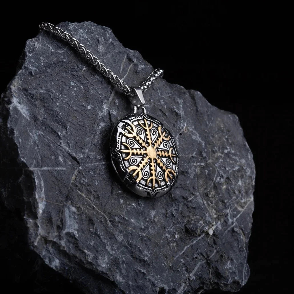 Helm of Awe necklace • 5-7 days delivery guarantee