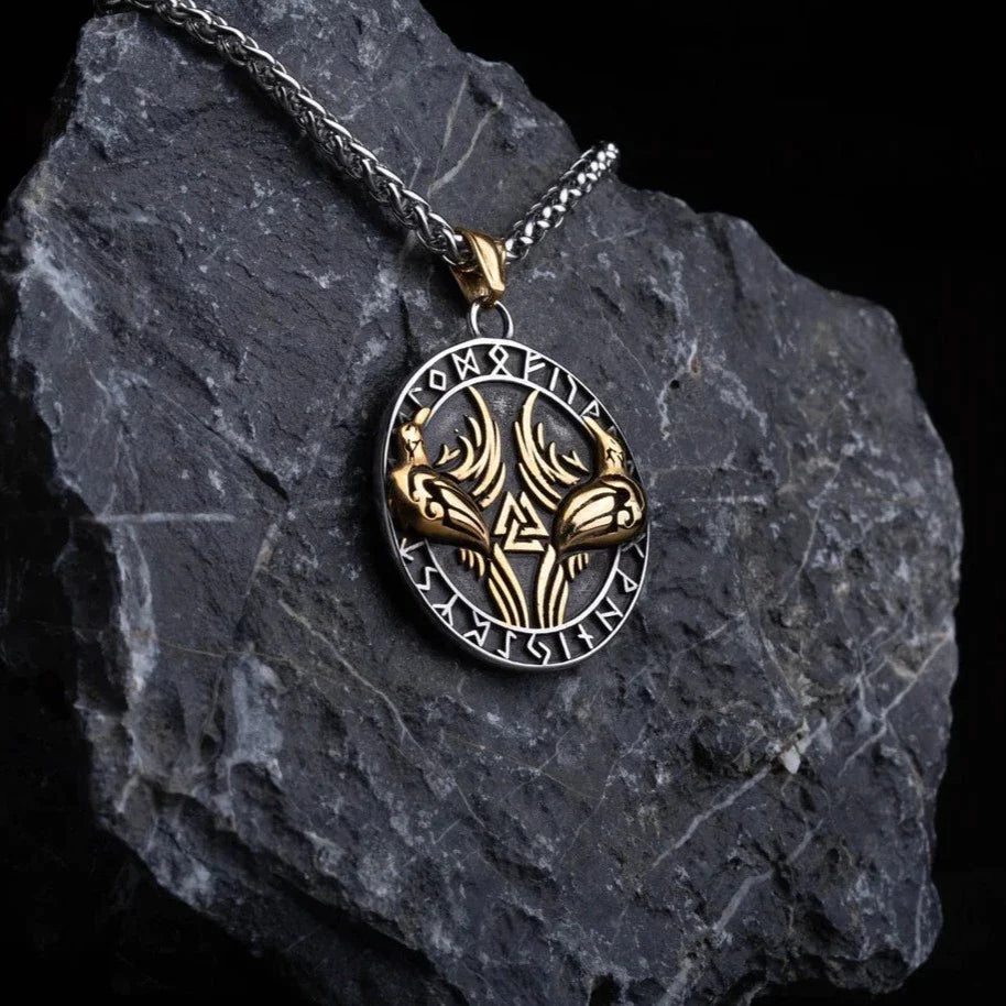 Raven and Valknut necklace • 5-7 days delivery guarantee