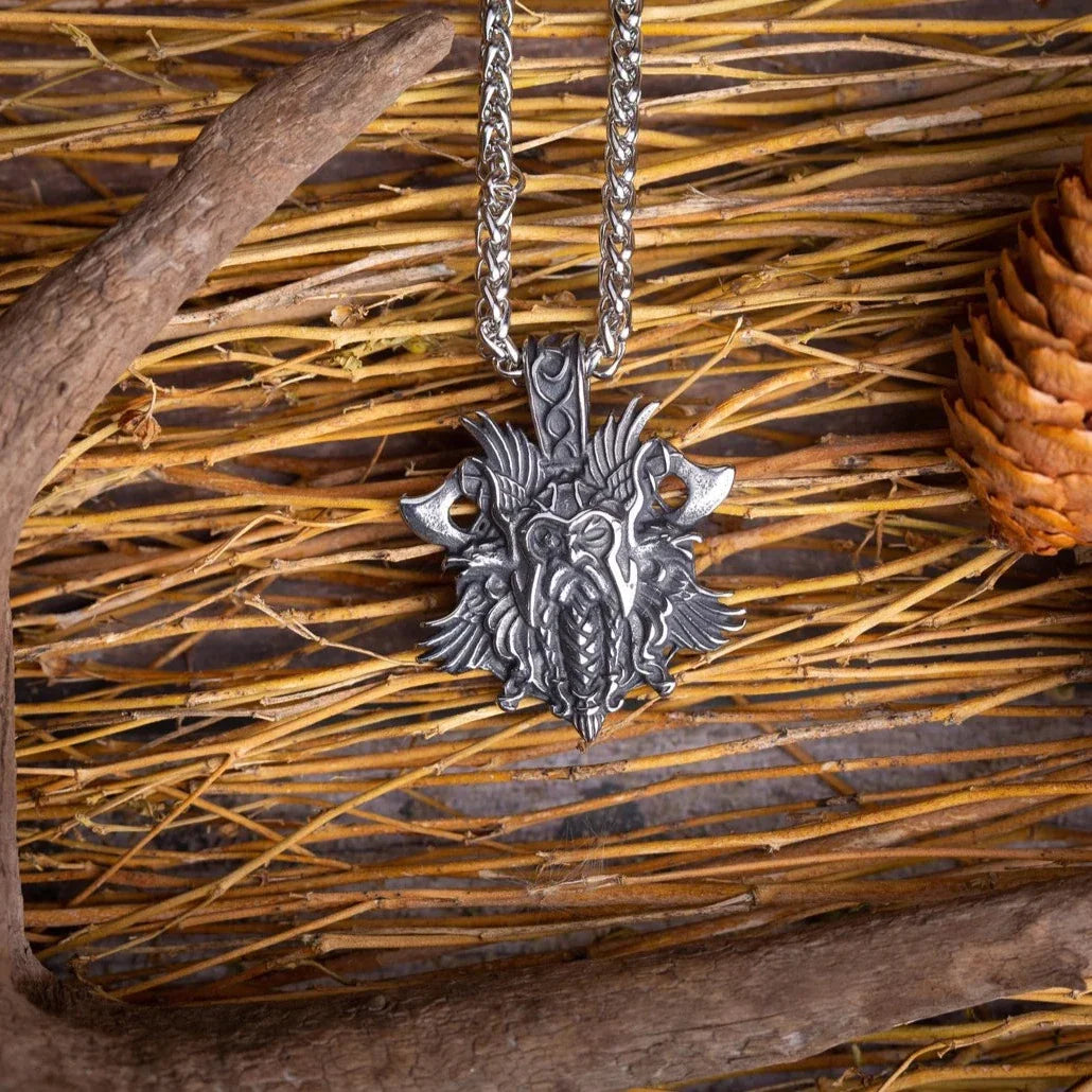 Norse Warrior necklace • 5-7 days delivery guarantee