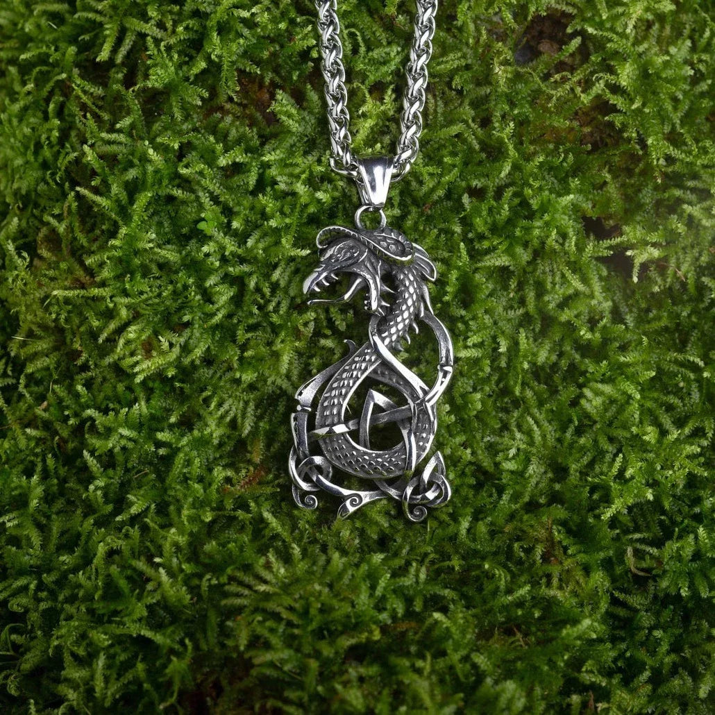 Jormungand necklace • 5-7 days delivery guarantee