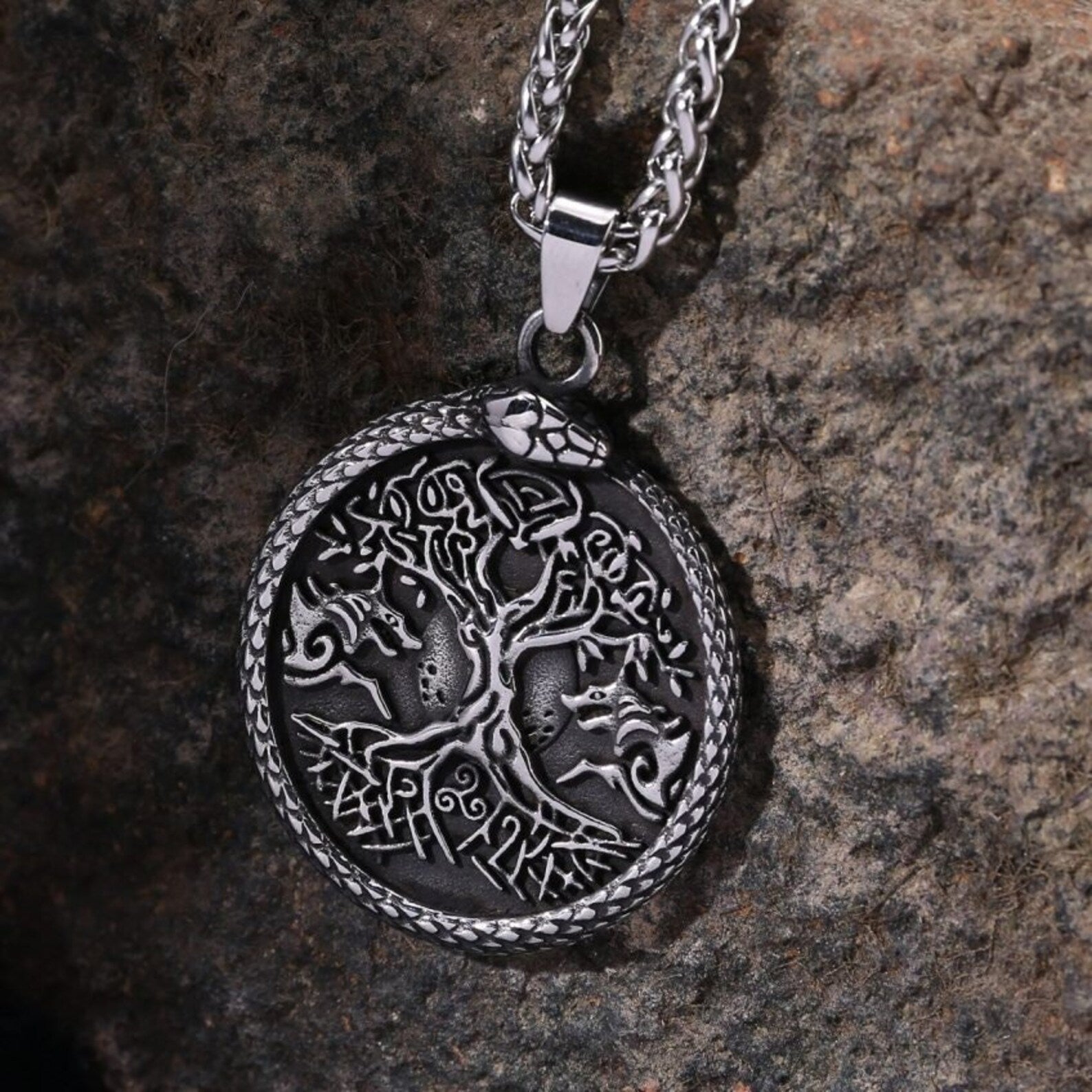 Yggdrasil and Ouroboros necklace • 5-7 days delivery guarantee