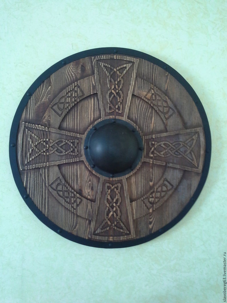 Engraved battle shield