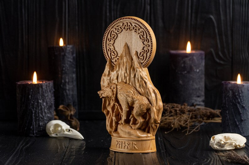 Fenrir norse figurine