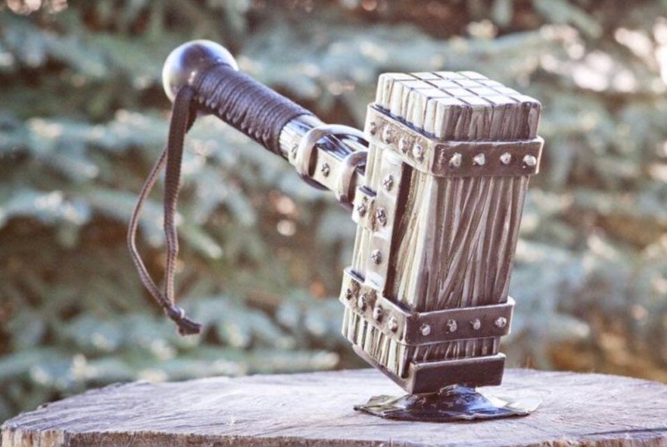 Functional viking hammer