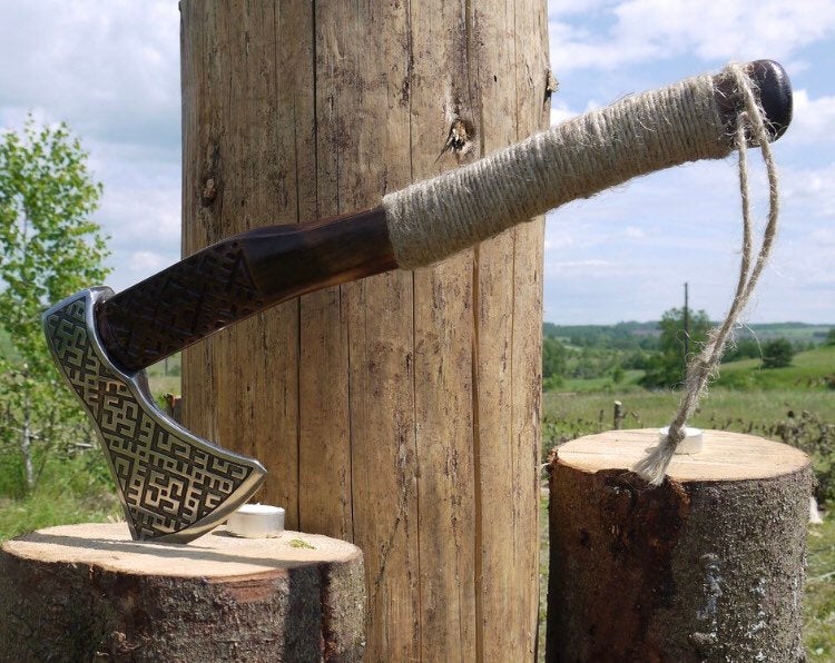 Viking axe - JARL - Valhallaworld
