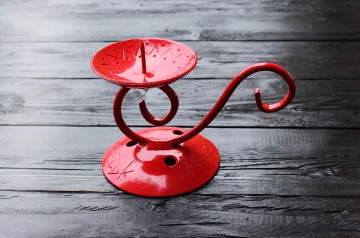 Small red candlestick - Valhallaworld
