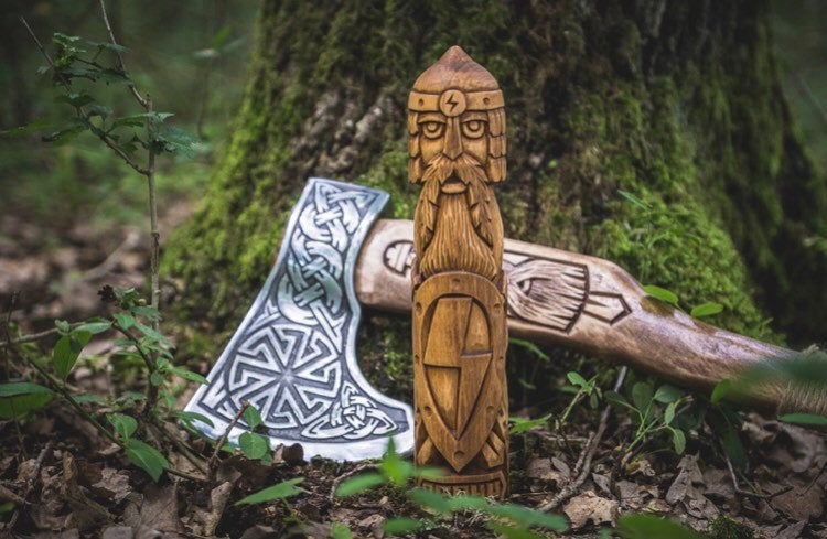 Perun axe
