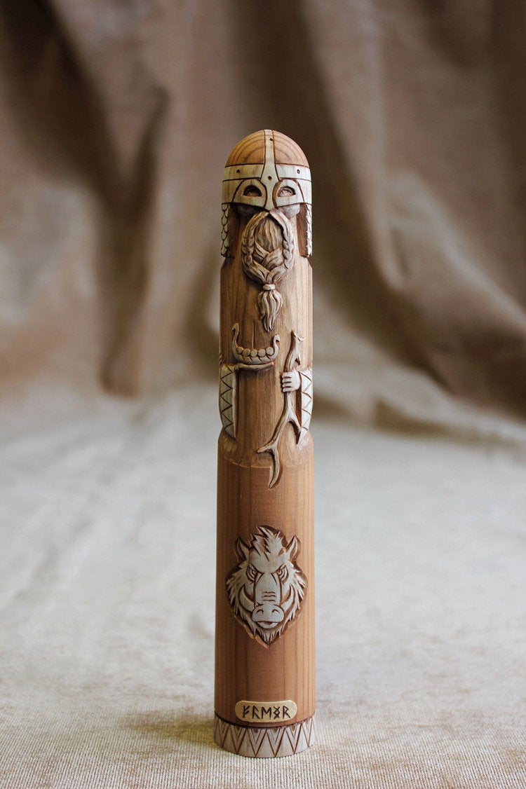 Víðarr statue, Viking gods, norse mythology, norse gods - Valhallaworld